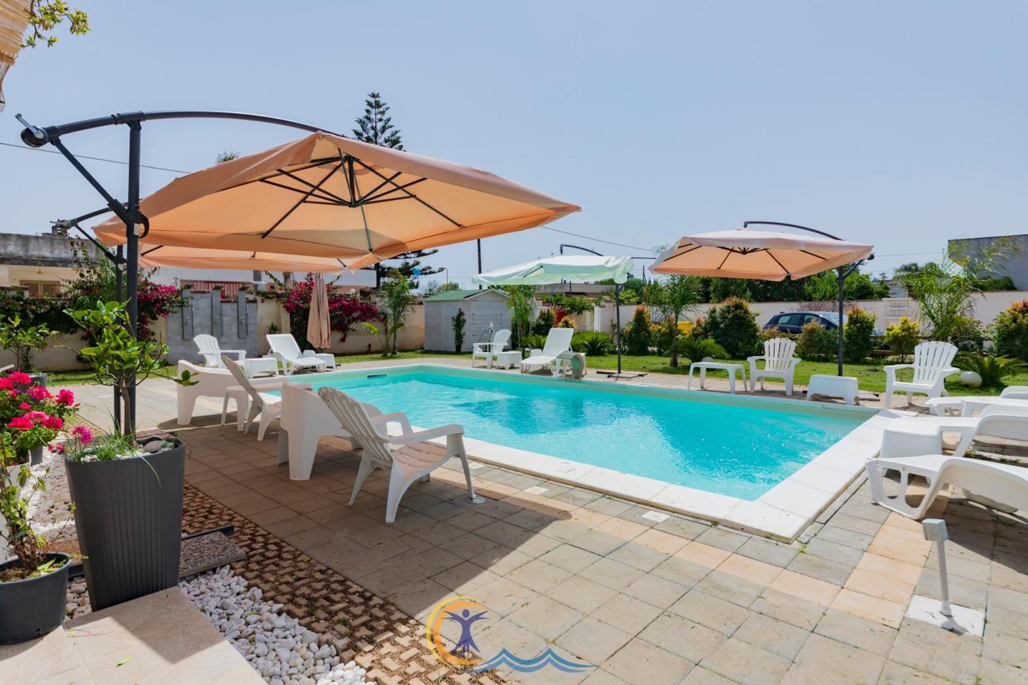 Villa Leonardo San Foca - Room, Pool & Restaurant Εξωτερικό φωτογραφία