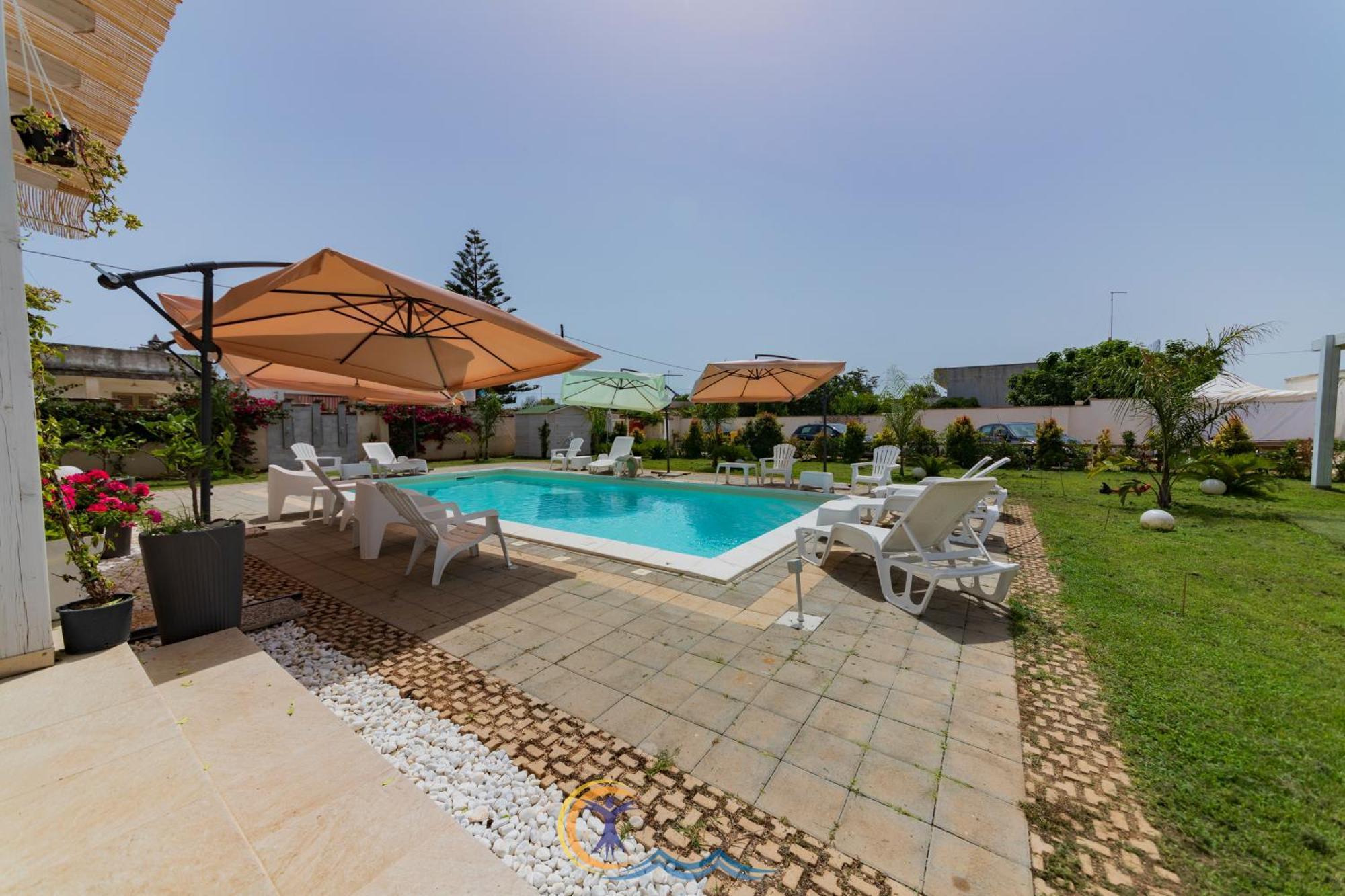 Villa Leonardo San Foca - Room, Pool & Restaurant Εξωτερικό φωτογραφία