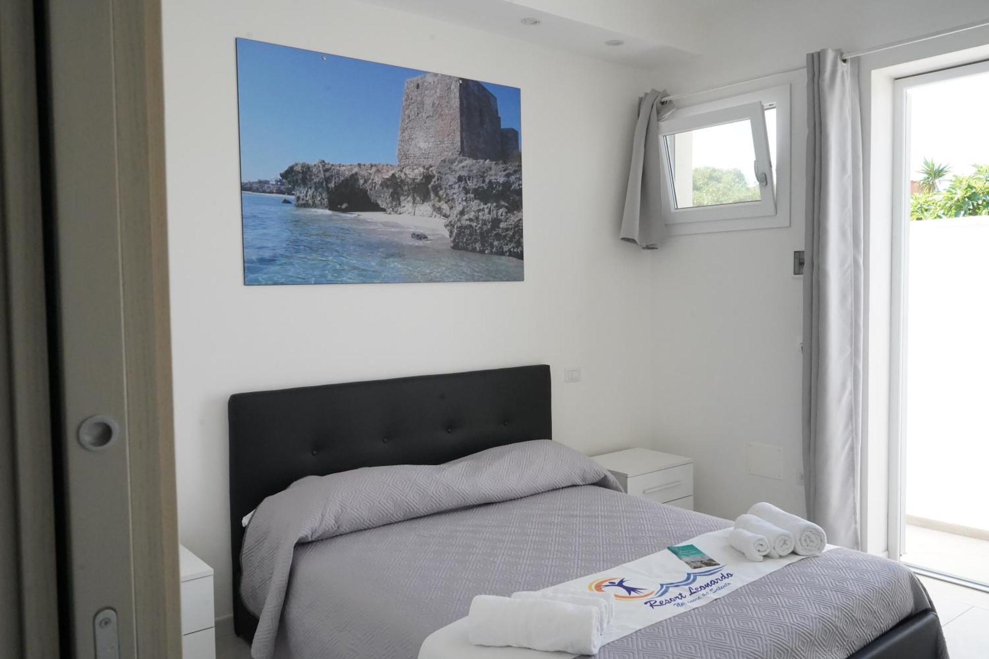 Villa Leonardo San Foca - Room, Pool & Restaurant Εξωτερικό φωτογραφία
