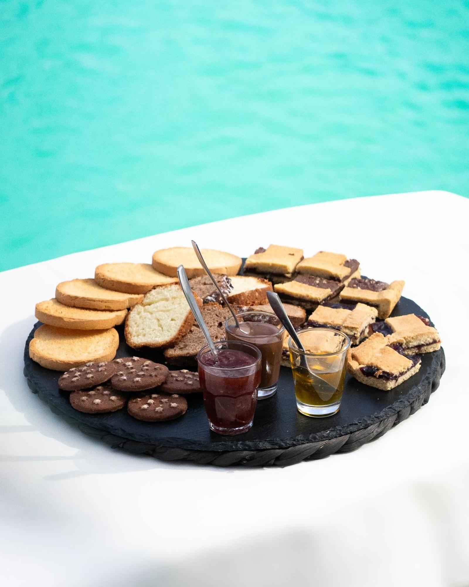 Villa Leonardo San Foca - Room, Pool & Restaurant Εξωτερικό φωτογραφία